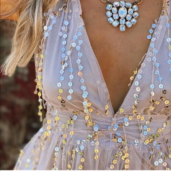 Girls Like You Sequin Top, Gold. - Picture 2 of 6